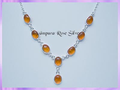 SGN2 Oval Amber Necklace