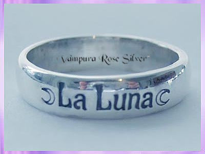 EB4 Engraved Band Ring - La Luna - VRS