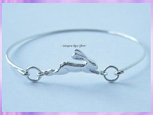 B69 Leaping Hare Bangle - VRS