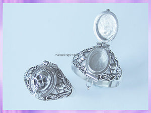 SR3 Skull Poison Locket Ring - VRS