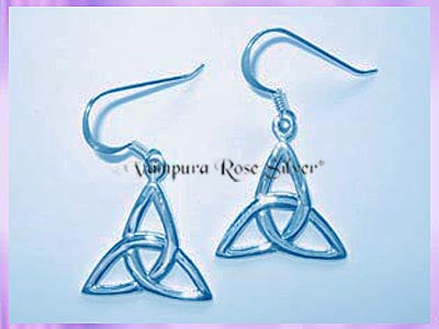 CP12-41E Celtic Triquetra Earrings