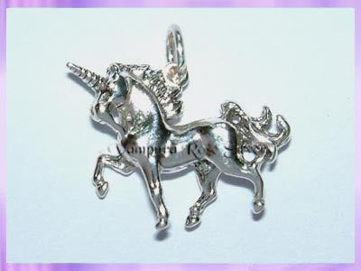 CHA21 Unicorn Pendant