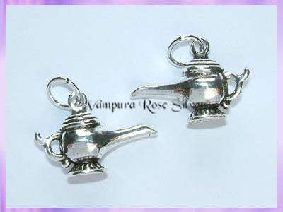 CHA34 Lamp Charm