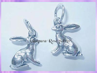 CHA41 Hare Charm - VRS