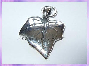 CHA58 Ivy Leaf Pendant (Double Sided) - VRS