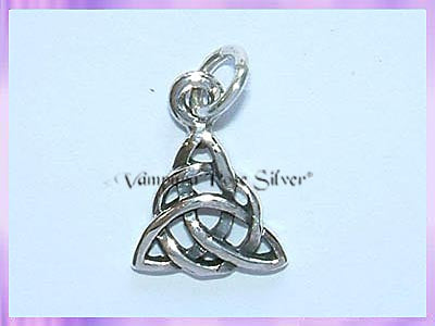 CHA8 Celtic Triple Goddess Triquetra Charm