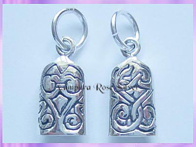 CHA77 Lewis Chessmen Charm - Pawn - VRS