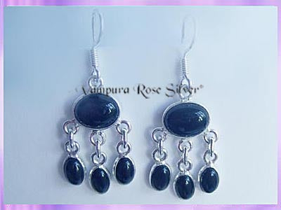 ER1 Black Onyx Earrings