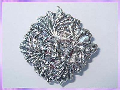 N1417B Green Lady Brooch - VRS