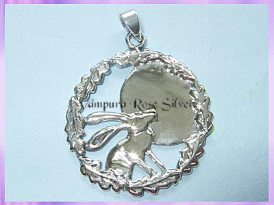 MGH Moon Gazing Hare Pendant - VRS
