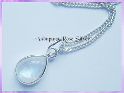 NO3 Rainbow Moonstone Necklace - VRS