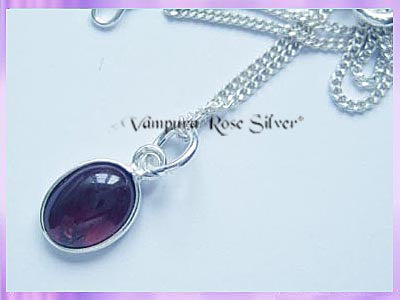 NO4 Garnet Necklace - VRS