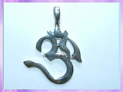 C14-13 Om Pendant
