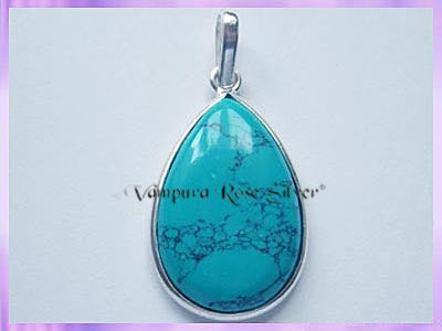 P84 Turquoise Pendant