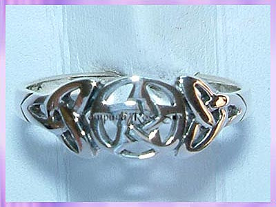 1-5-53 Celtic Triquetra Pentagram Ring