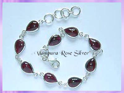 SGN3B Teardrop Garnet Bracelet