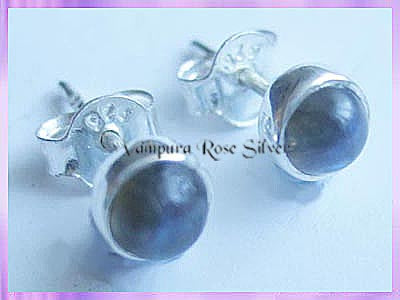 ST2 Stud Earrings - Labradorite - Round