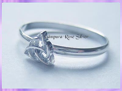 STR5 Triquetra Ring - Stackable - VRS
