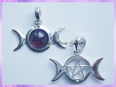 TMPG9 Garnet Triple Moon Pendant with Hidden Pentagram